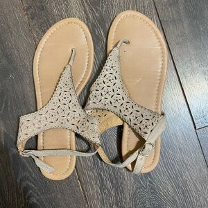Chic Tan Sandals with Cutout Design